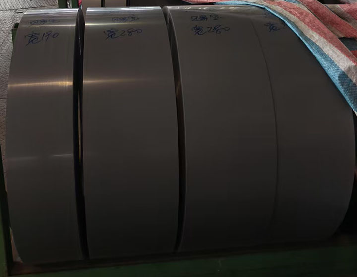 Grain oriented silicon steel strips